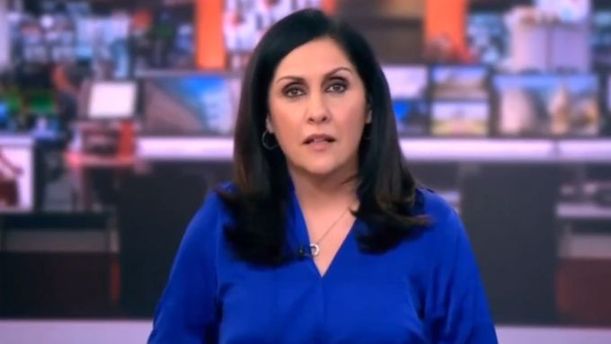 Moderátorka britské BBC po vulgárním gestu v živém vysílání spustila smršť reakcí