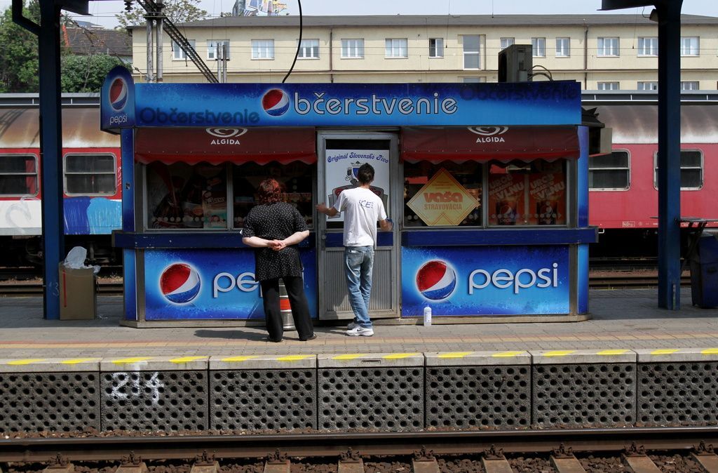 MS v hokeji 2011: přelepená Bratislava