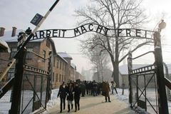Zemřel pamětník koncentračních táborů v Terezíně a Osvětimi Petr Erben, bylo mu 96 let