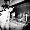 Výroba a výzkum - optický kabel, Akademie věd, věda, optický internet - archivní foto