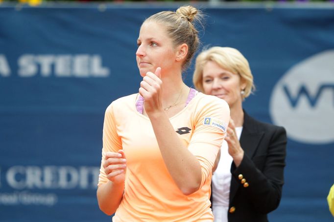 Kristýna Plíšková ve finále turnaje J&T Banka Prague Open 2017.