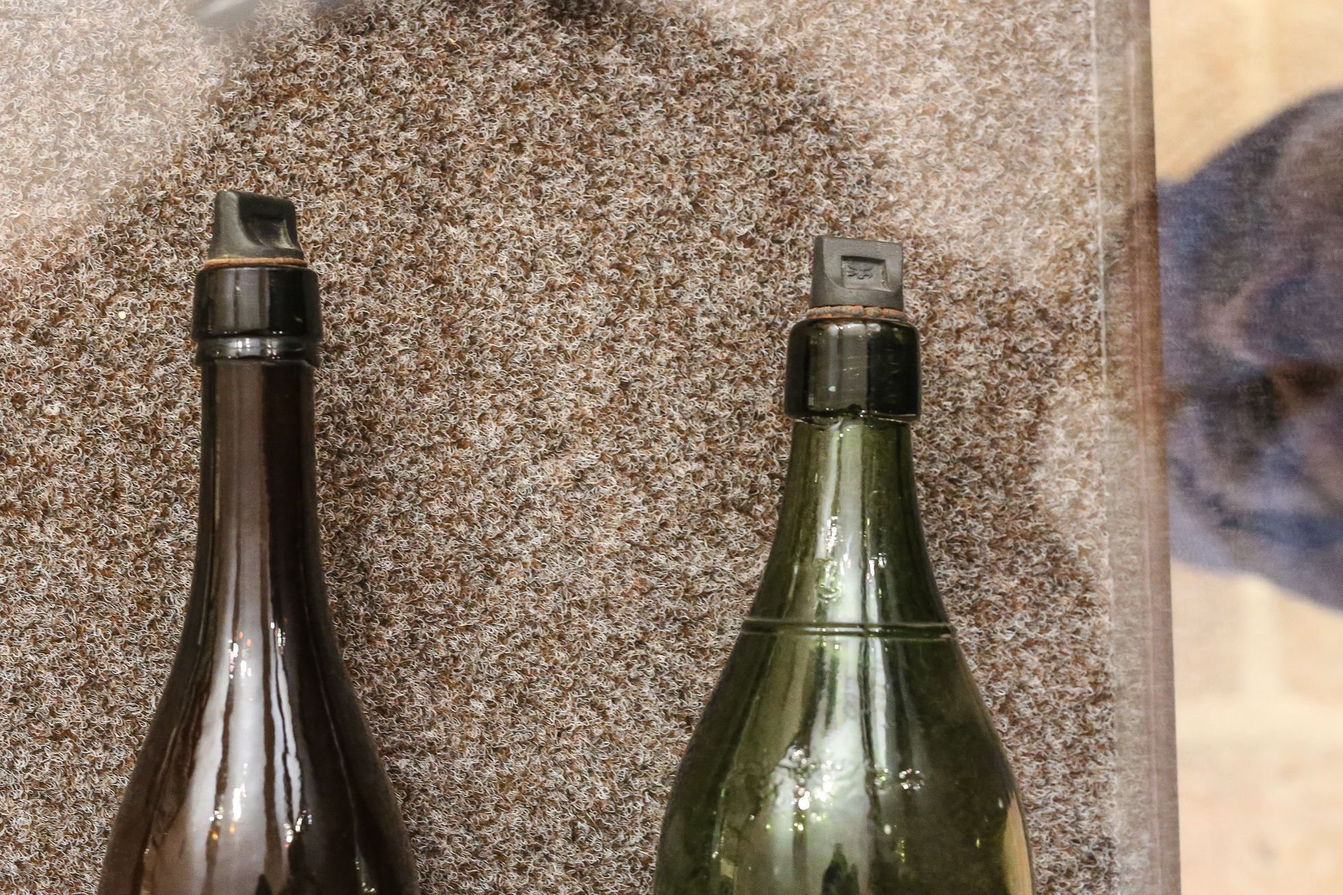 Výstava historie pivních lahví do druhé světové války, zámek Děčín