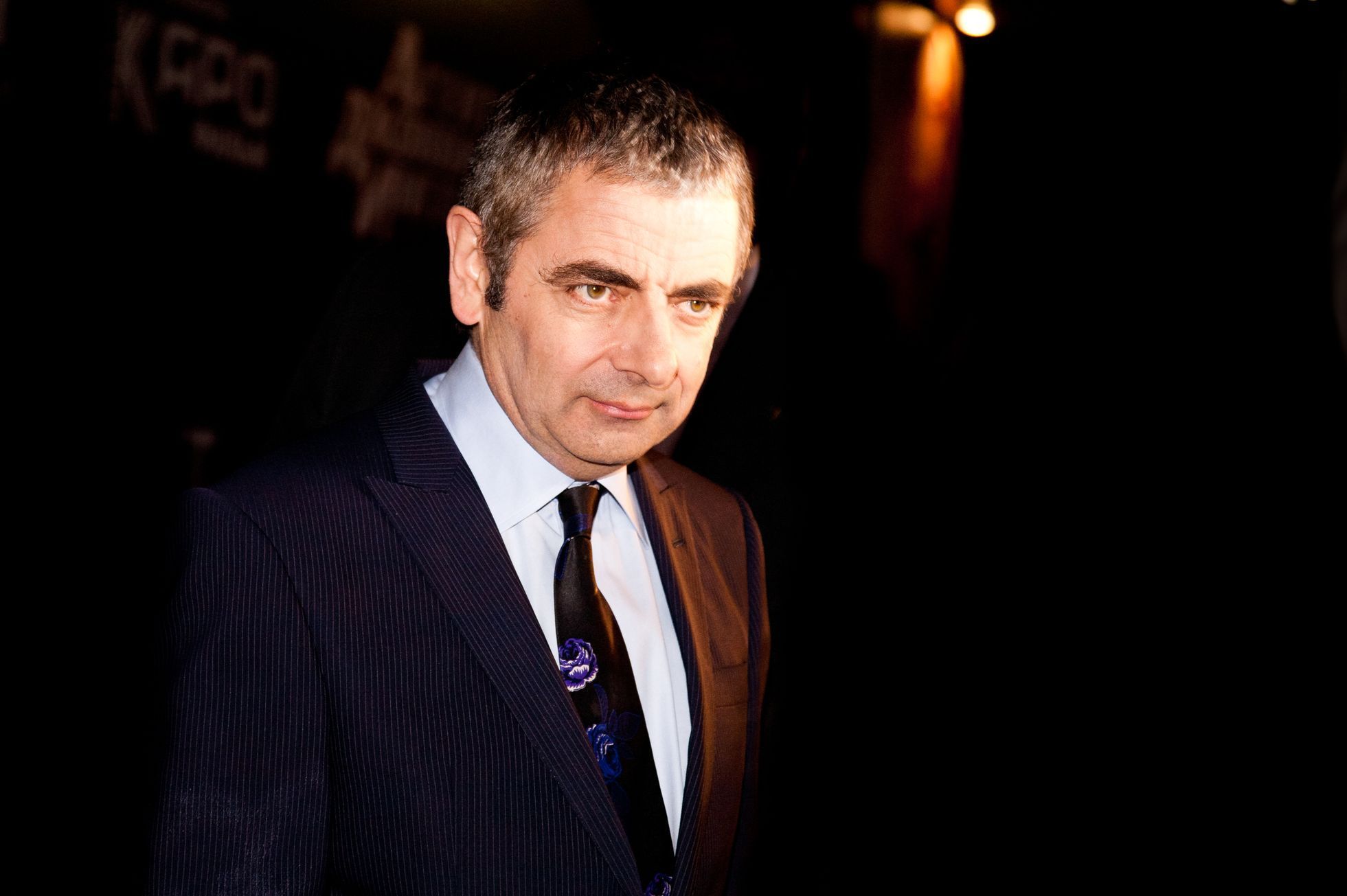 rowan atkinson, zena