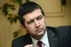 Hamáček: Babiš chtěl vnitro tak moc, že raději zahodil týdny vyjednávání a možnost stabilní vlády