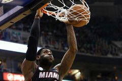 Král LeBron opět úřadoval, už nasázel 20 tisíc bodů