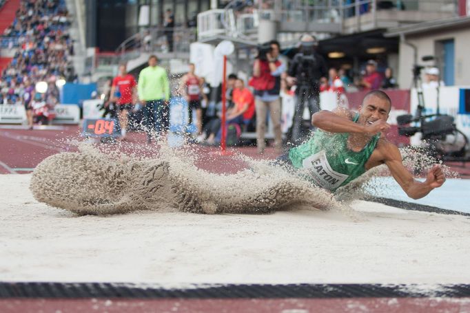 Zlatá tretra 2016: Ashton Eaton - dálka