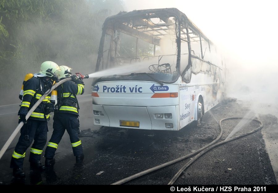Požár autobus ČM
