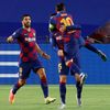 Clement Lenglet slaví gól v odvetném osmifinále Ligy mistrů Barcelona - Neapol
