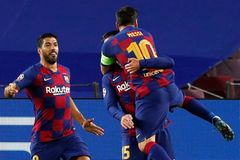 Sestřihy Ligy mistrů: Barcelona se bála a děkuje i tyčím, postupuje také Bayern