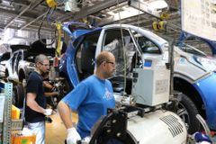 Výroba aut v Česku opět překonala rekord. Za první pololetí rostou Hyundai i Škoda