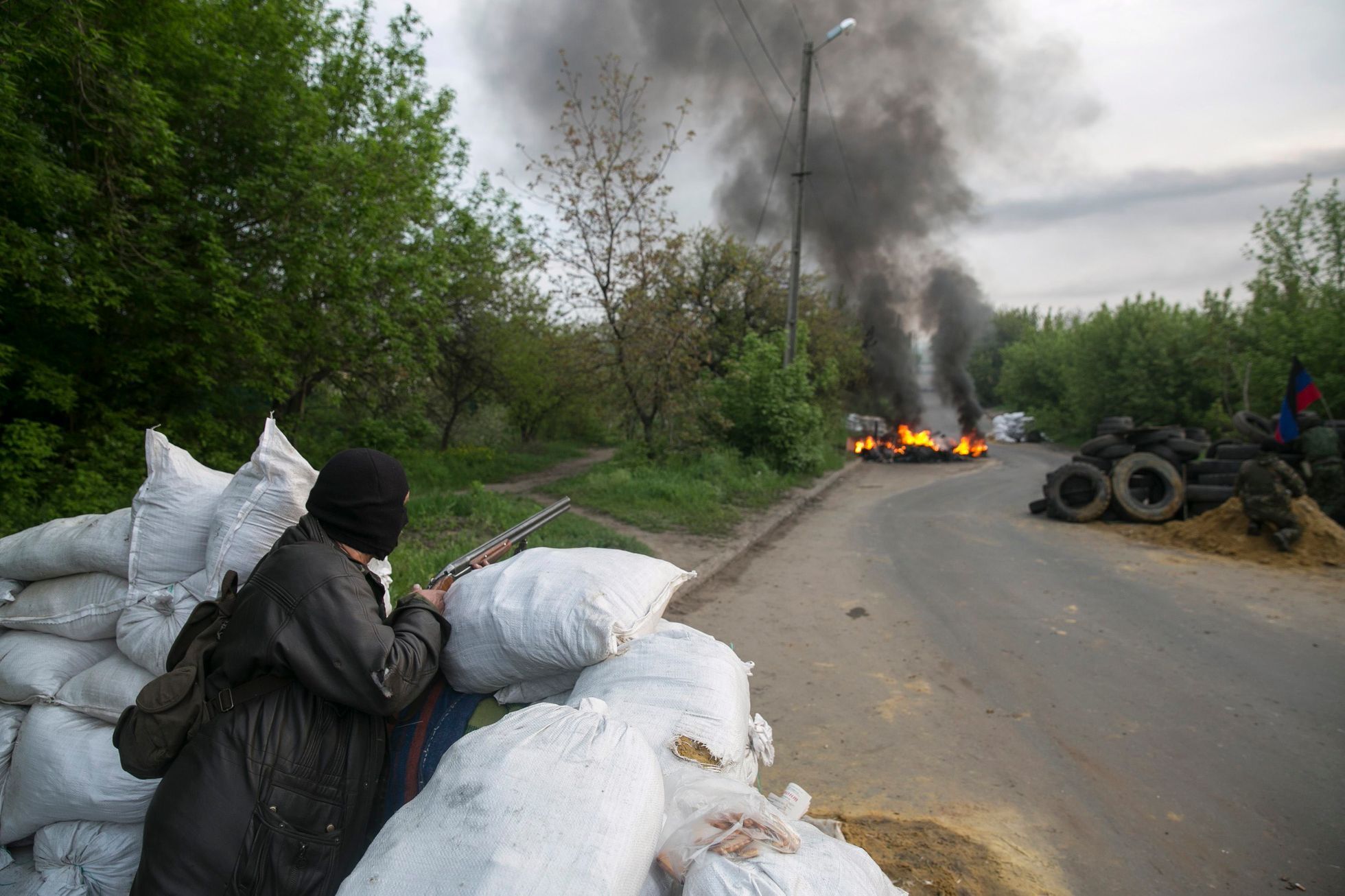 Ukrajina - Slavjansk - ozbrojenci - separatisté