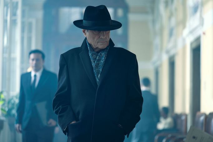 Ian McShane ve filmu Balerína.