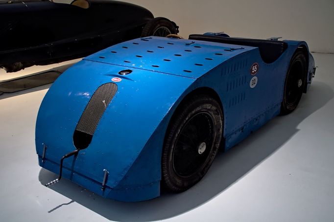 Bugatti 32