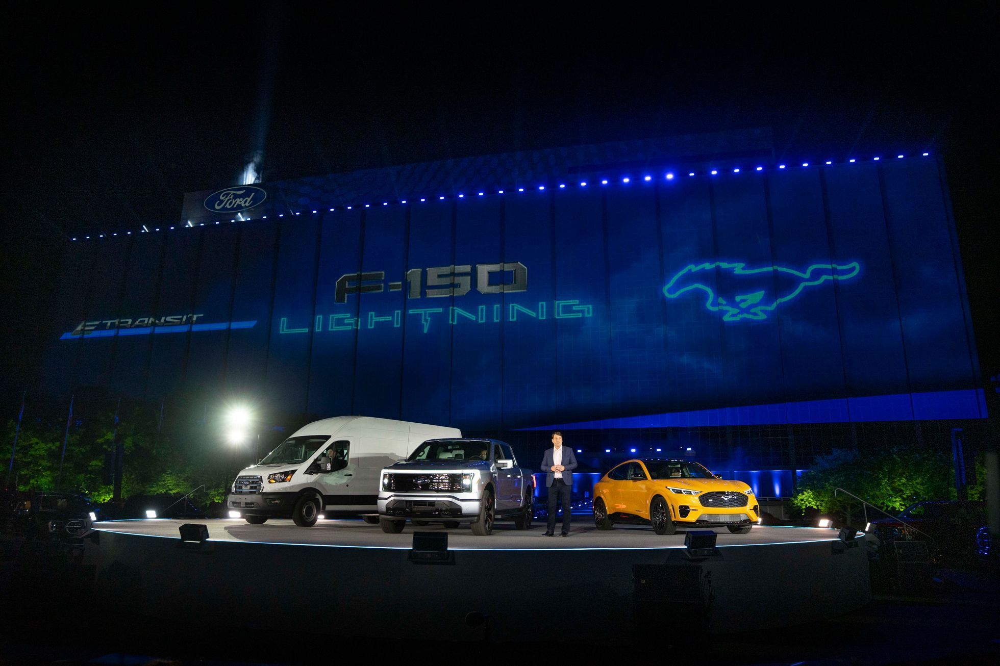 Ford F-150 Lightning elektrický pick-up