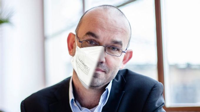Život v pandemii: Druhá vlna - expert na politický marketing Karel Komínek