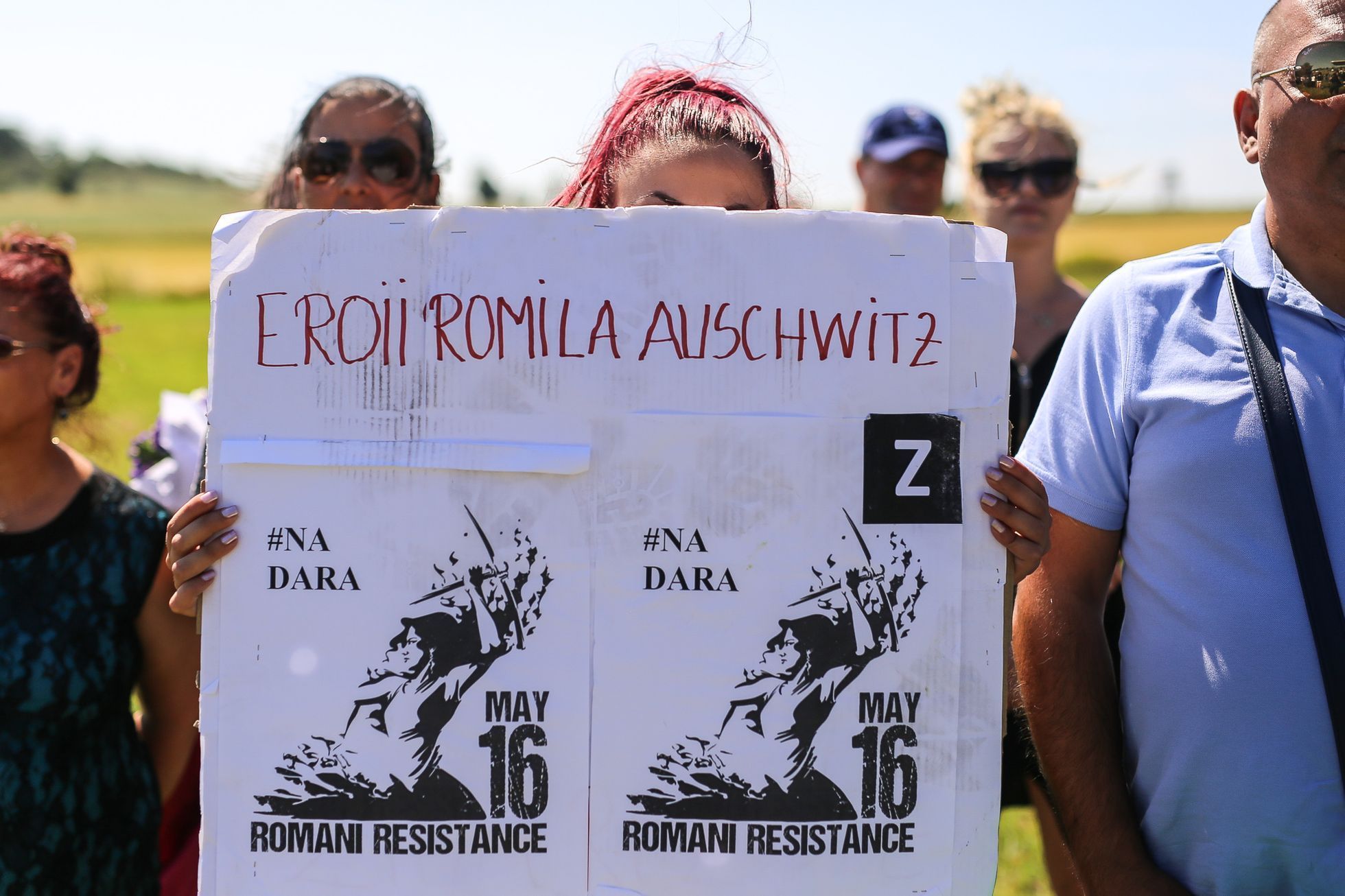 Památník Lety a pietní akce za zbourání prasečáku evropského protirasistického hnutí EGAM