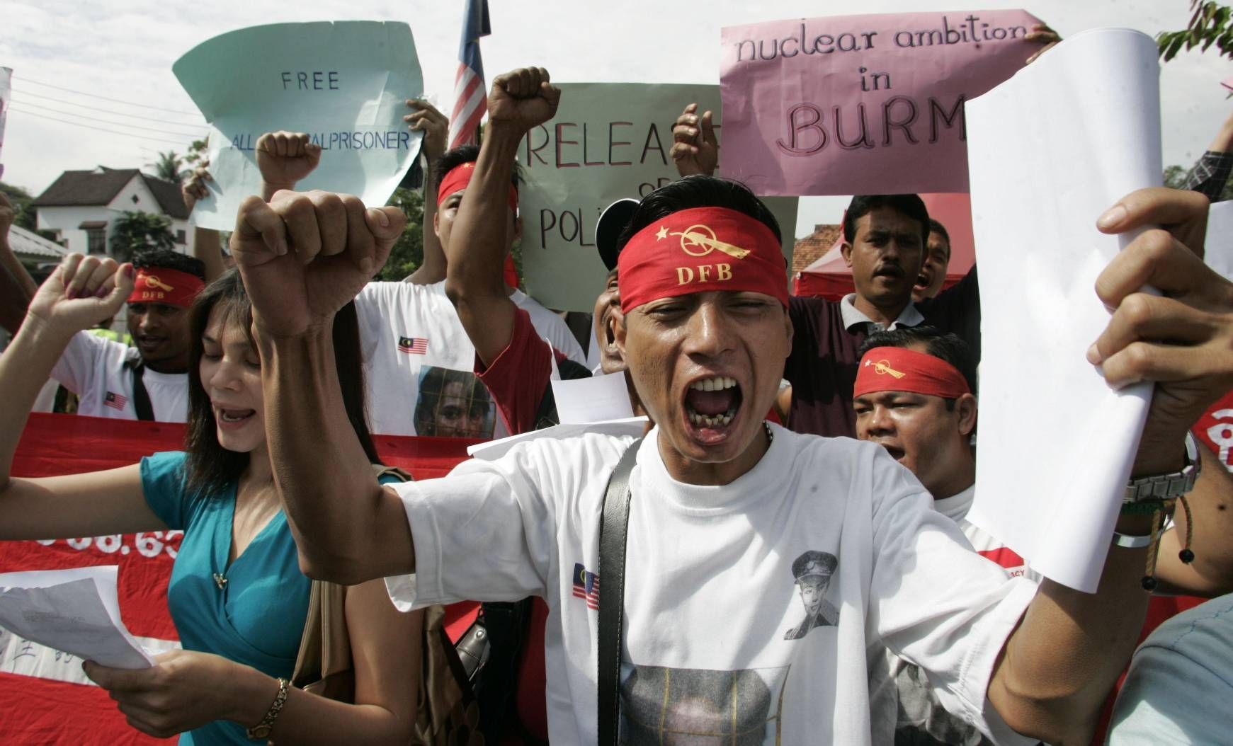 Protest před barmskou ambasádou v Kuala Lumpuru