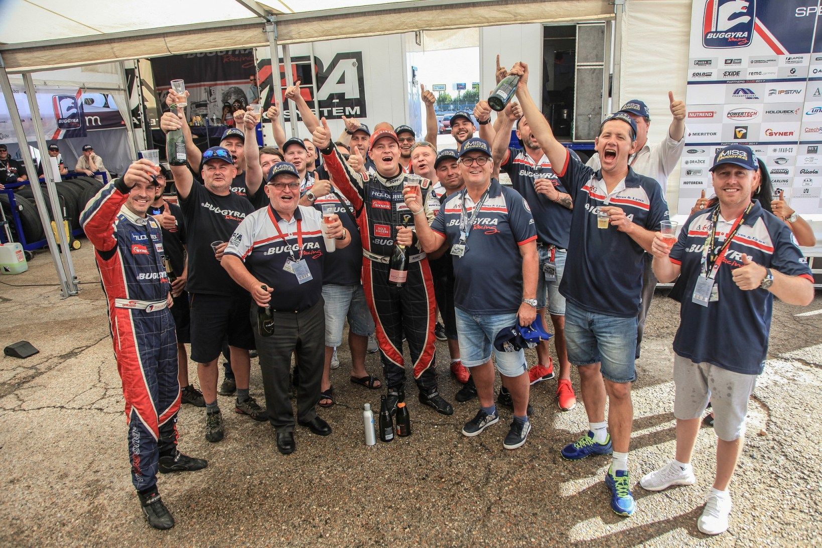 ME tahačů 2017, Jarama: Adam Lacko, Buggyra