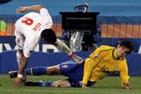 Kaká poznal tvrdost fotbalu po zákroku Vidala.