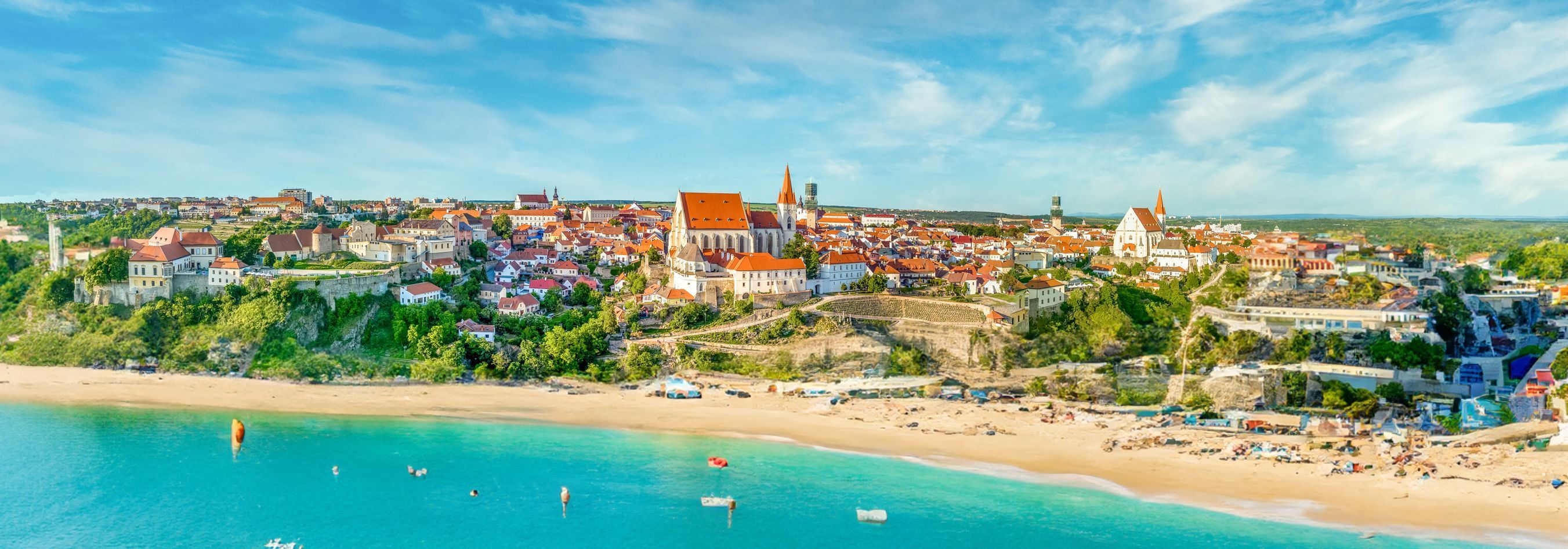 Jak by to vypadalo, kdyby Česko mělo své moře, koláž, umělá inteligence, fikce, moře, Česko, Magazín