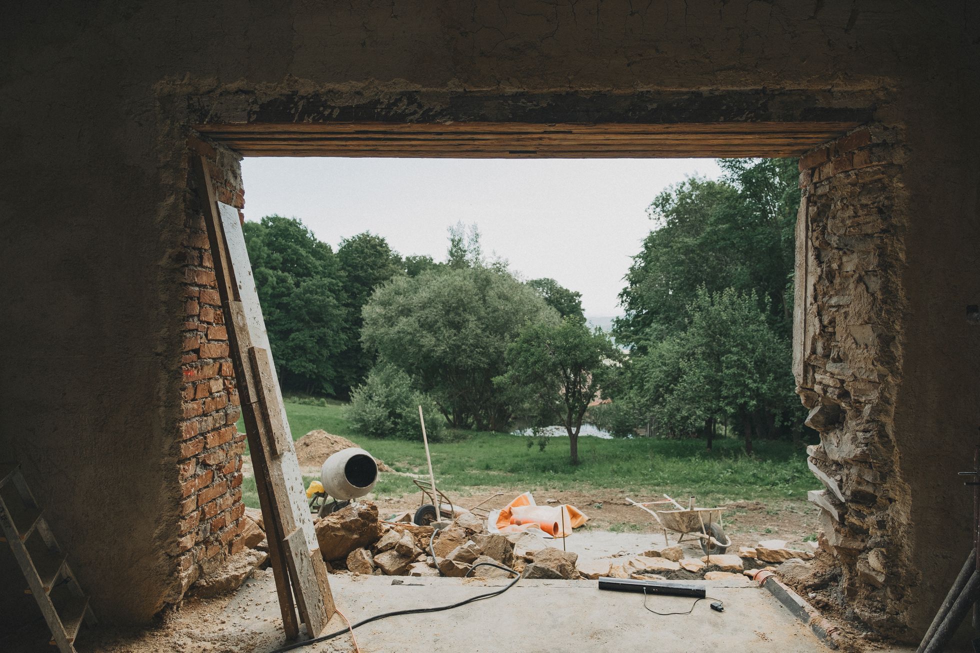 Příběh "Jako na táboře", Kniha Na okraji domov můj, Na okraji domov můj: Sedm příběhů o životě na české vesnici a proměně venkova, Magazín, fotogalerie