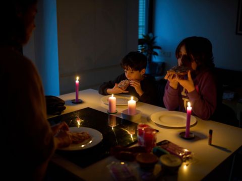 Hrozí Česku blackout? Nejsme Španělsko, ale riziko "temnoty" existuje