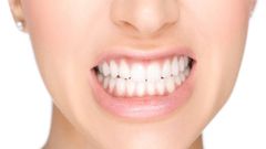 zlozvyky-zuby, žena.cz