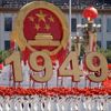 Pekingem pochodovali vojáci, lidová republika slaví 60