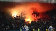 Liberečtí se nenechali rozhodit ani divokými fanoušky chorvatského celku, kterých na sever Čech dorazilo na tisíc a kteří se pokusili svými světlicemi zapálit stadion U Nisy. Na rozdíl od fasády v centru Liberce se jim to nepovedlo.