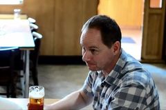 Kvůli samé evidenci vám ani nenatočí pivo, varuje Gazdík. Kalousek má 80 hodin argumentů