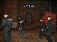 Tažení na bezdomovce se v Brně koná několikrát týdně