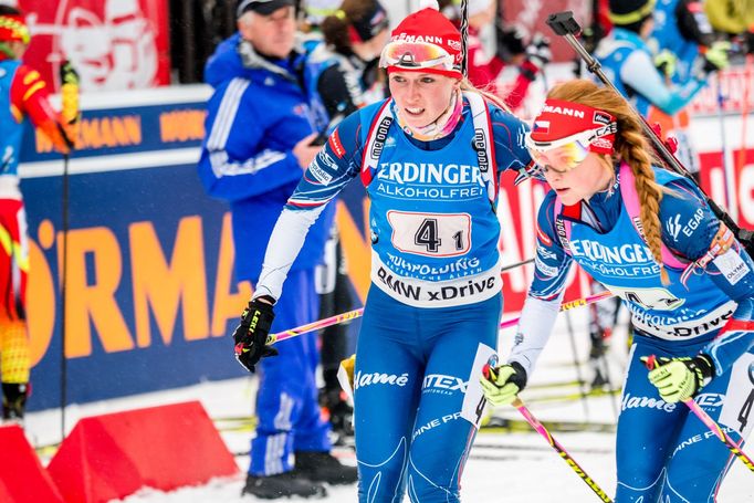 SP, Ruhpolding, štafeta Ž: Eva Puskarčíková a Markéta Davidová