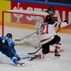 Nick Paul dává vítězný gól Kanady ve finále Finsko - Kanada na MS 2021