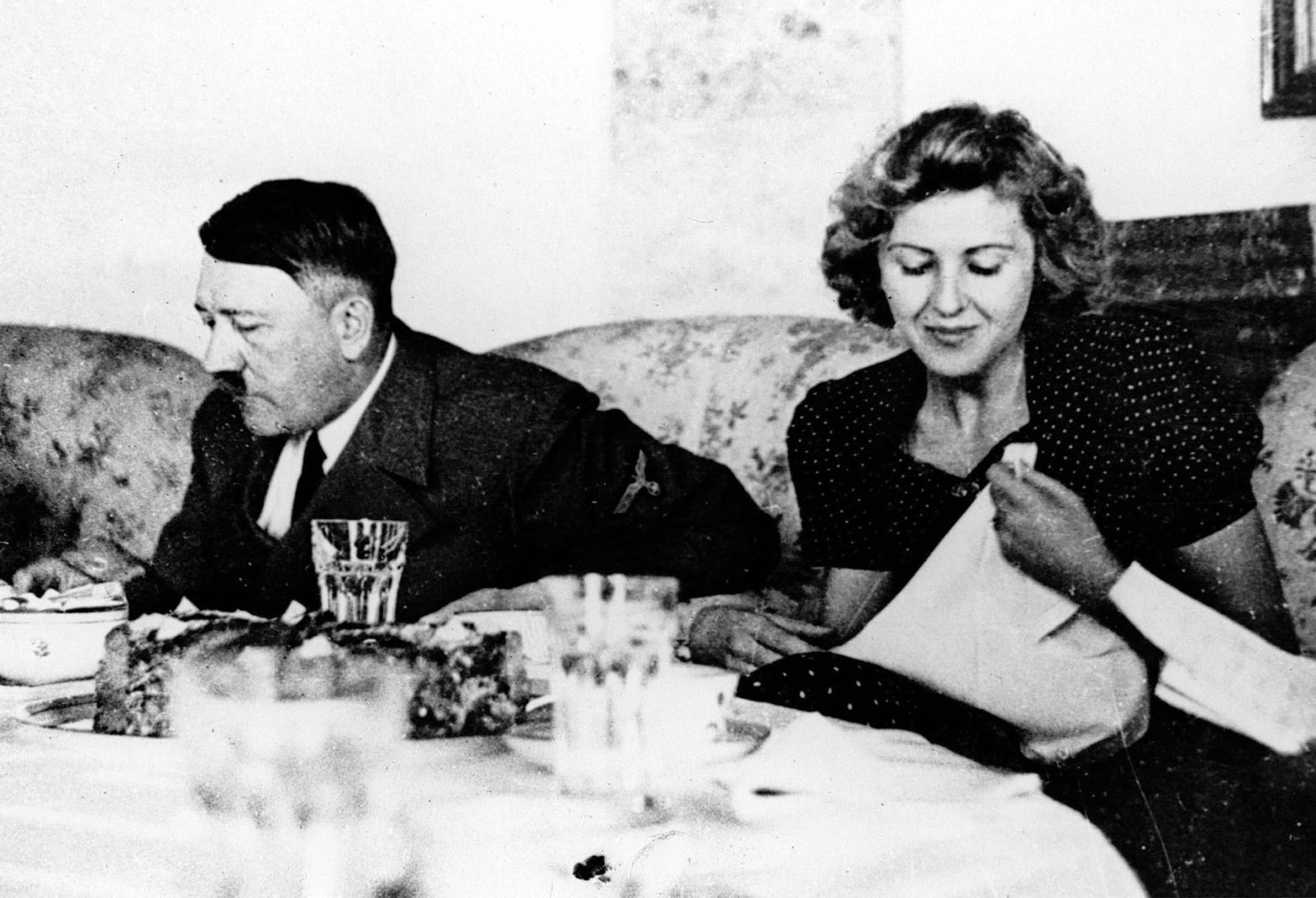 Adolf Hitler a Eva Braunová
