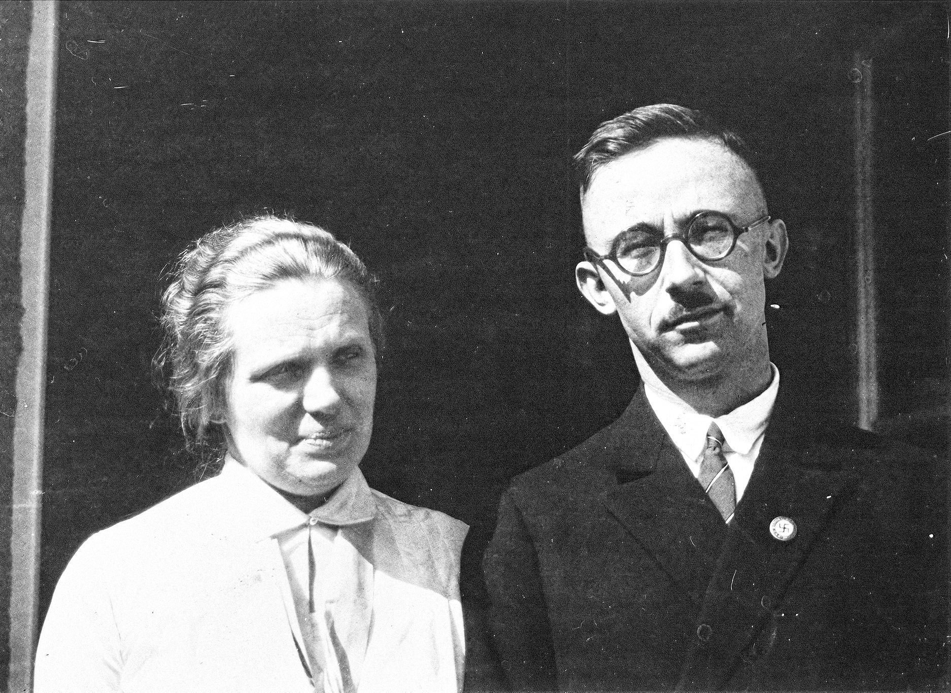 Jednorázové užití / Fotogalerie / 75 let od sebevraždy HH / USHMM