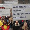 Skláři demonstrují před vládou
