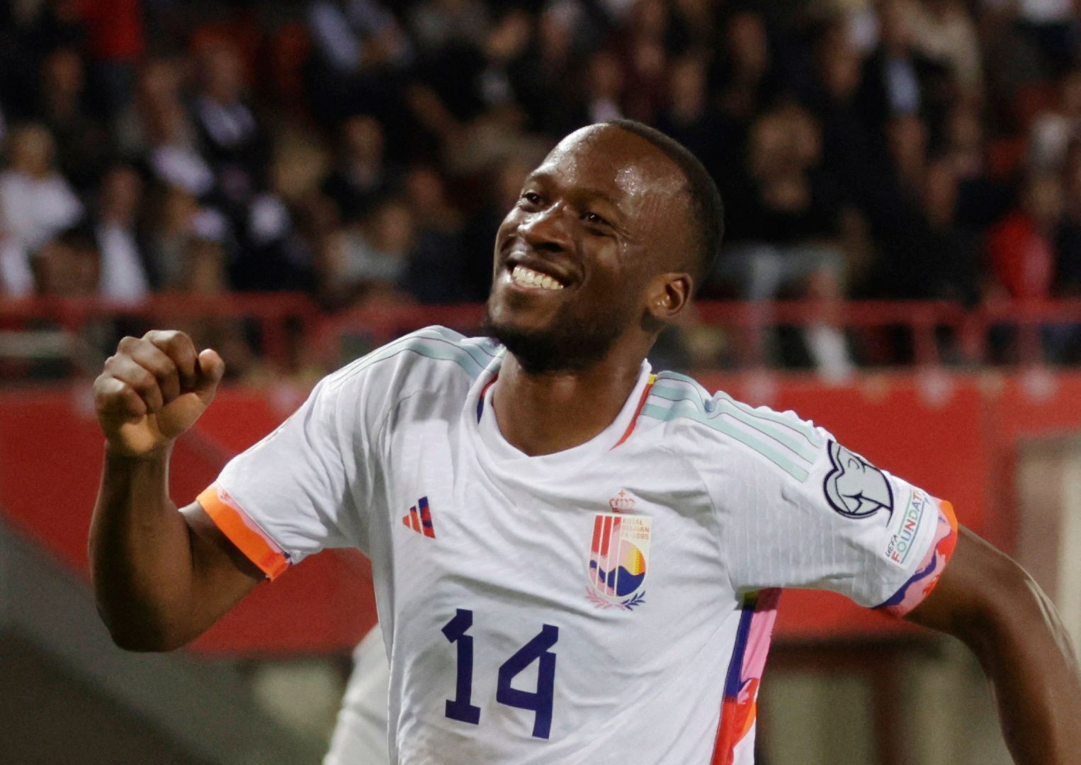 Kvalifikace ME 2004, Dodi Lukebakio