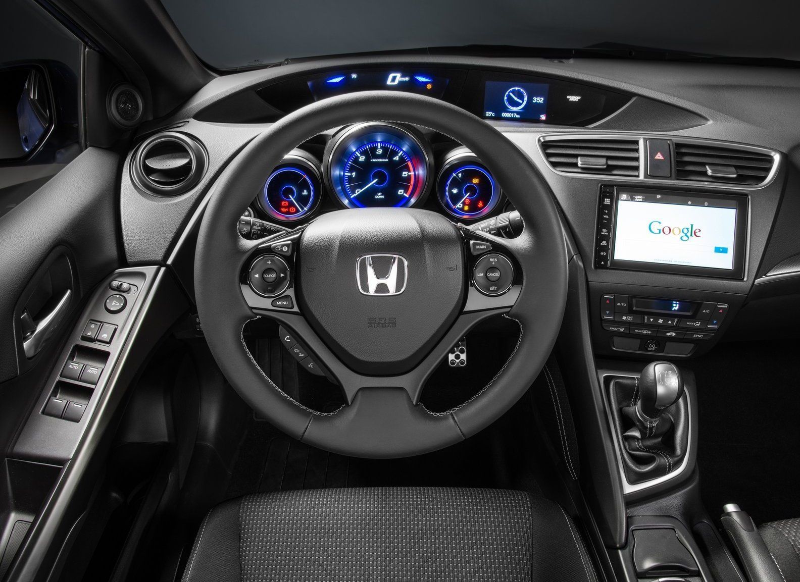 Honda Civic hatchback - interiér