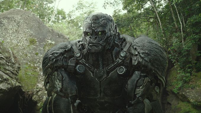 Film Transformers: Probuzení monster promítají kina od čtvrtka.