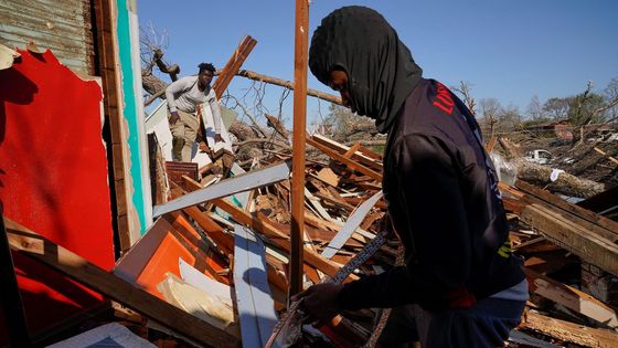 Foto: Nedělní ráno ukázalo katastrofu. Tornádo pustošilo Mississippi silou EF-4