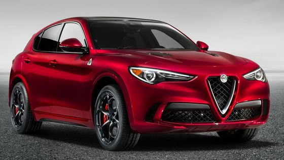 Deset nejlepších aut z Los Angeles: Alfa Romeo má první SUV, Jaguar vzkřísil dávnou legendu