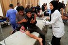 Izraelské tanky střílely do Palestinců u centra pomoci v Gaze, přes 50 jich zabily