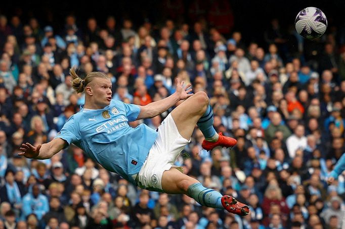 Soccer Football - Premier League - Manchester City v Wolverhampton Wanderers - Etihad Stadium, Manchester, Britain - May 4, 2024  Manchester City's Erling Braut Haaland i