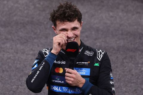 Lando Norris z McLarenu slaví titul mistra světa F1 2025