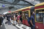 V Německu končí devítieurová jízdenka. Stal se z ní hit, regiony ji chtějí zachovat