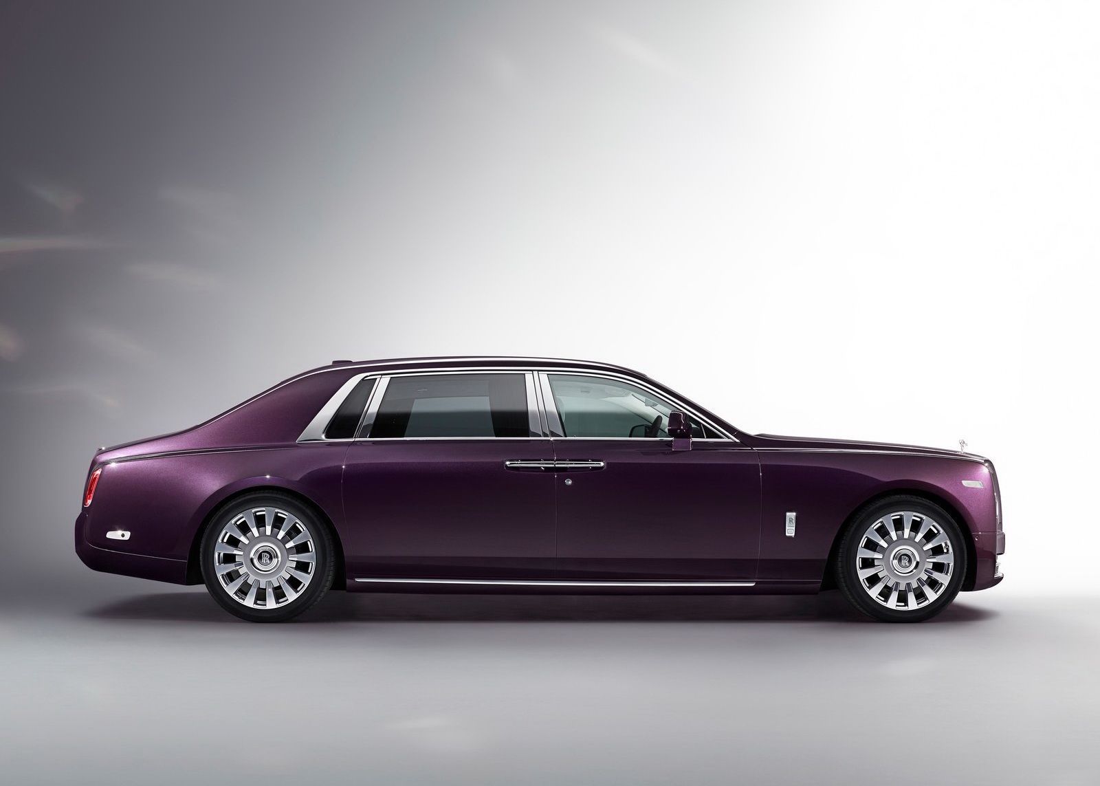 Rolls-Royce Phantom