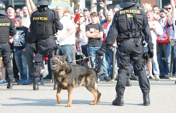 Pochod fanoušků Sparty před fotbalovým derby Slavia vs. Sparta