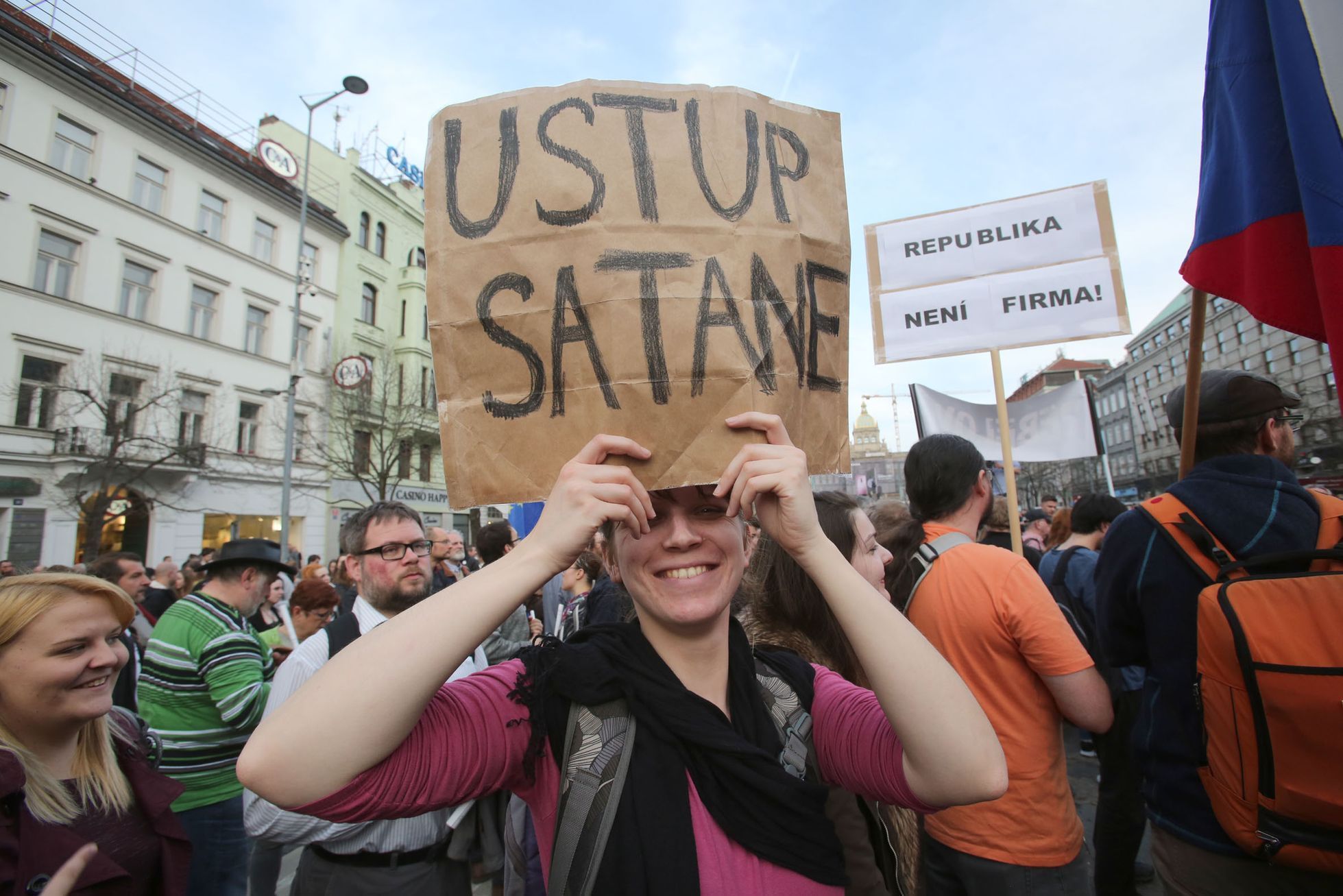 Demonstrace proti Babišovi