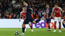 Neproměněná penalta Vitinhy v odvetě semifinále LM PSG - Arsenal