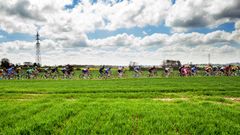 Cyklistika Paříž Roubaix nebe